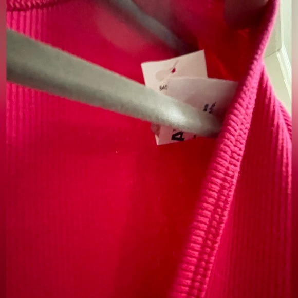 NWT Old Navy Square Neck Rib Knit Short Sleeve Top in Raspberry Pink Size 3X - Picture 4 of 5